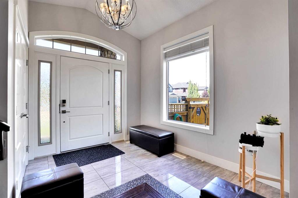 Picture for 172 Kinniburgh Way 