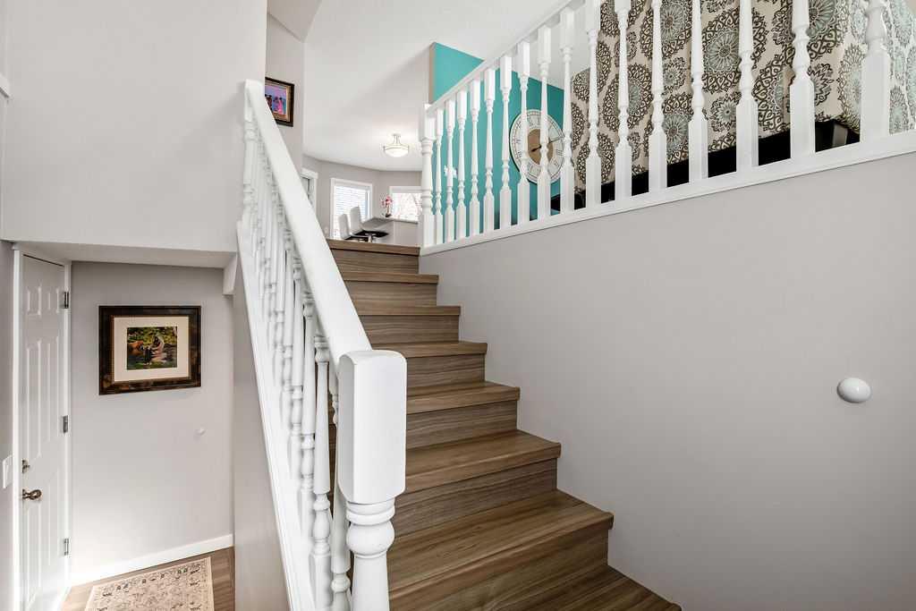 Picture for 201 Fairway Drive NW