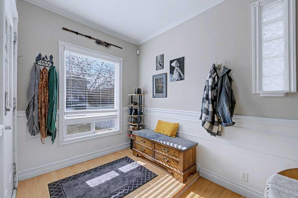 Picture for 134 30 Avenue NW