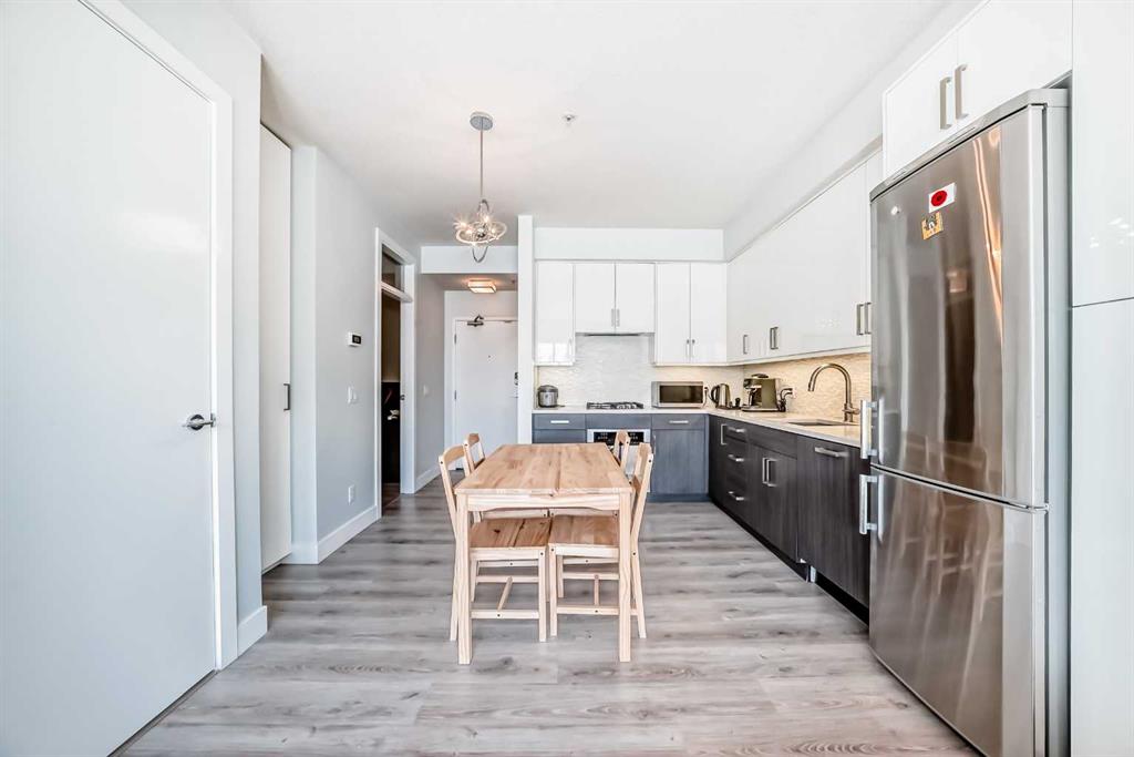 Picture for 105, 1521 26 Avenue SW