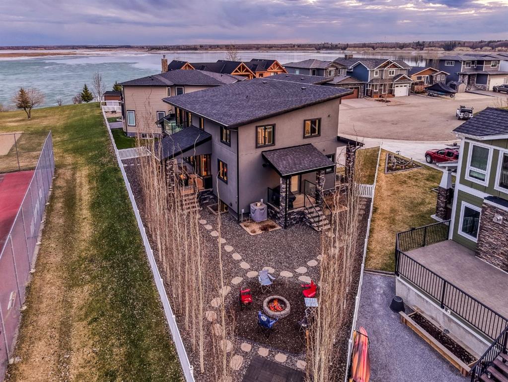Picture for 7055, 35468 Range Road 30  