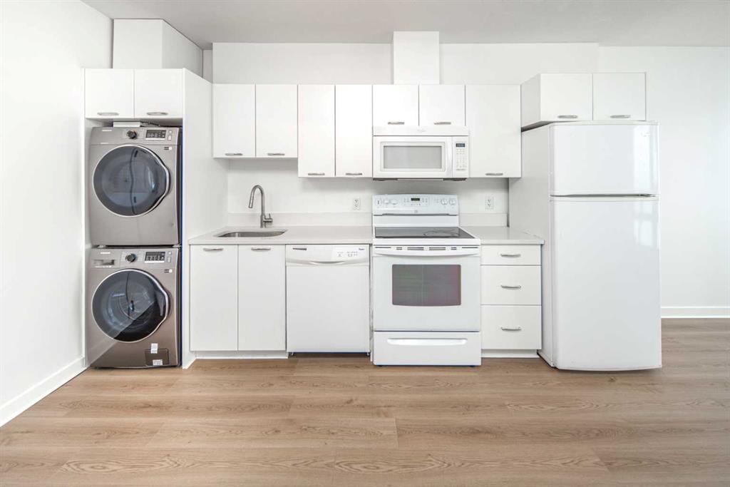 Picture for 410, 3830 Brentwood Road NW