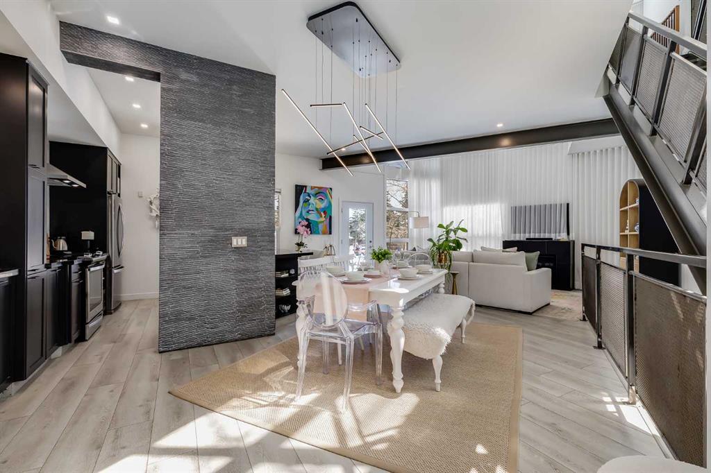 Picture for 304, 1212 13 Street SE