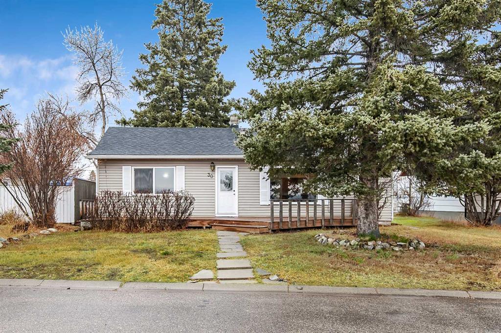 Picture for 30 Crescent Road E