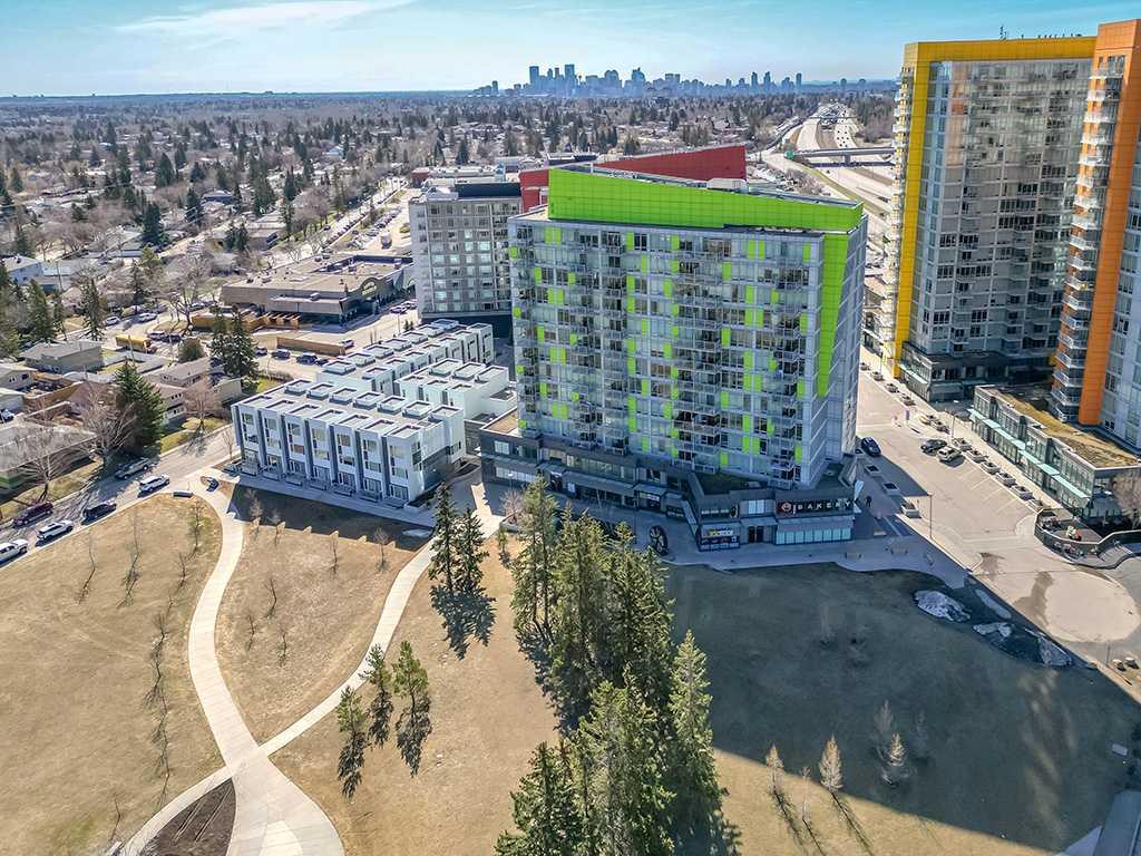Picture for 706, 30 Brentwood Common NW