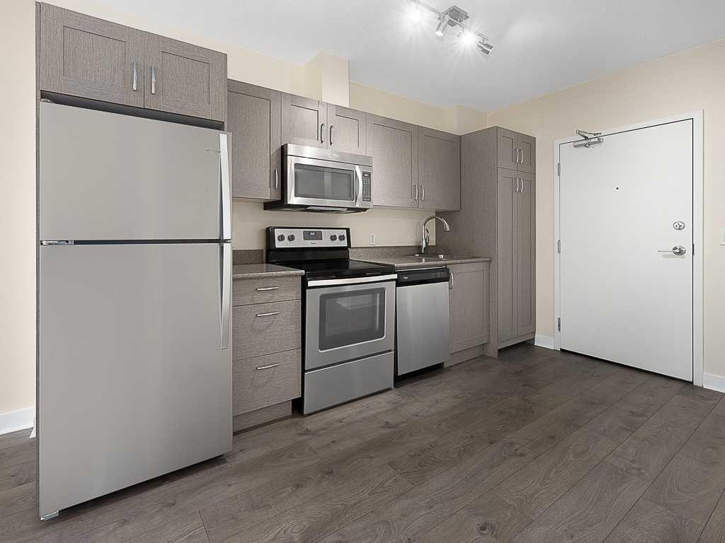 Picture for 706, 30 Brentwood Common NW