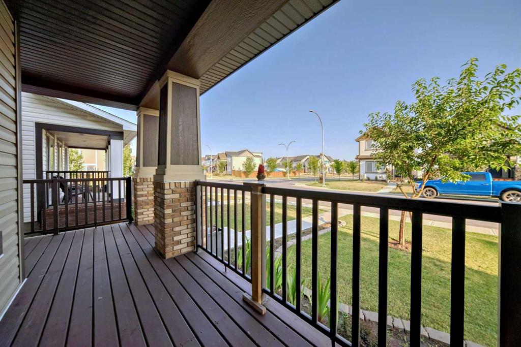 Picture for 9 Copperpond Avenue SE