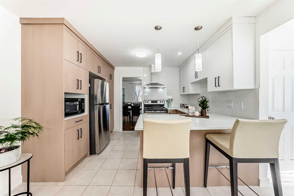Picture for 451 Huntbourne Hill NE