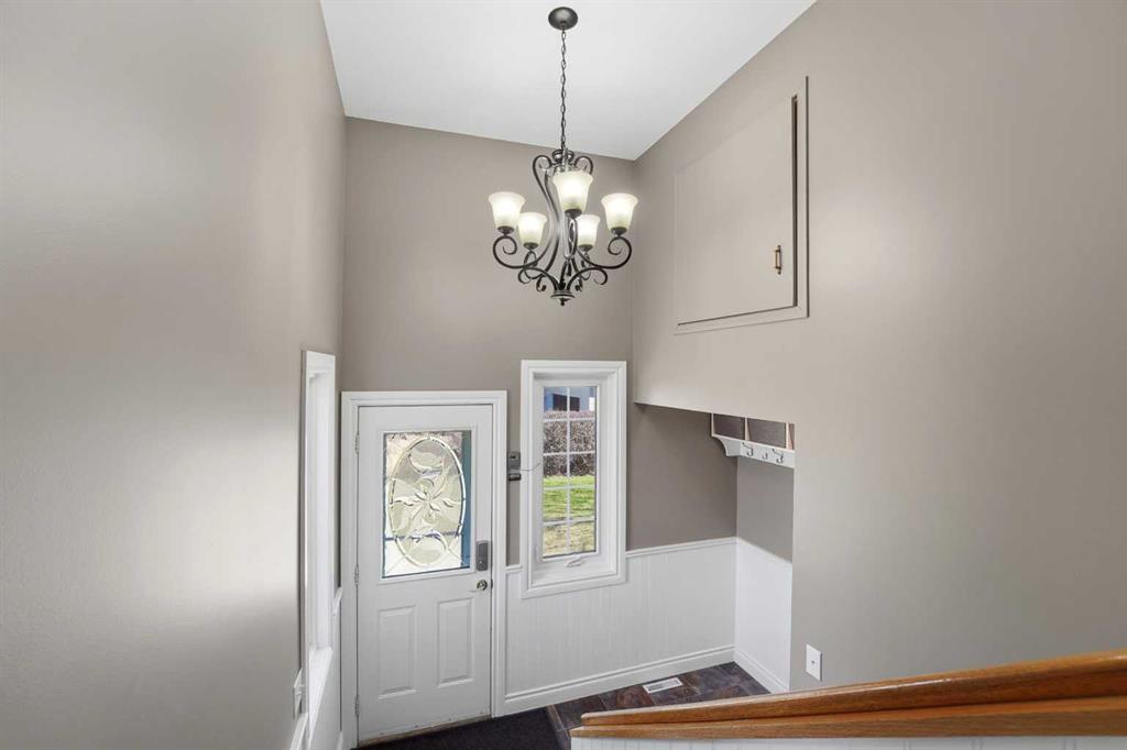 Picture for 38537 Range Road 184  