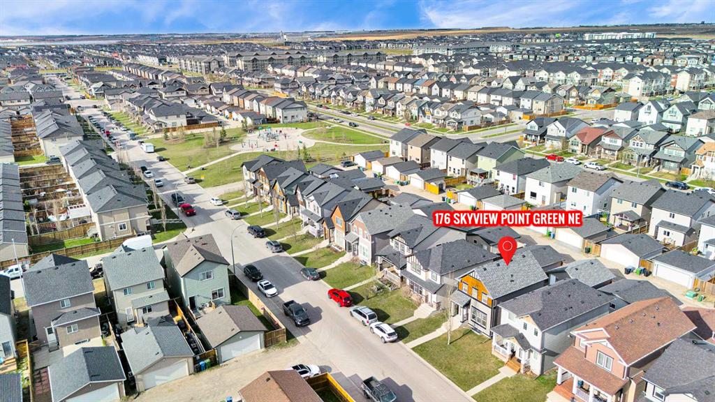 Picture for 176 Skyview Point Green NE