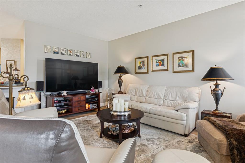 Picture for ., 2205 Lake Fraser Green SE