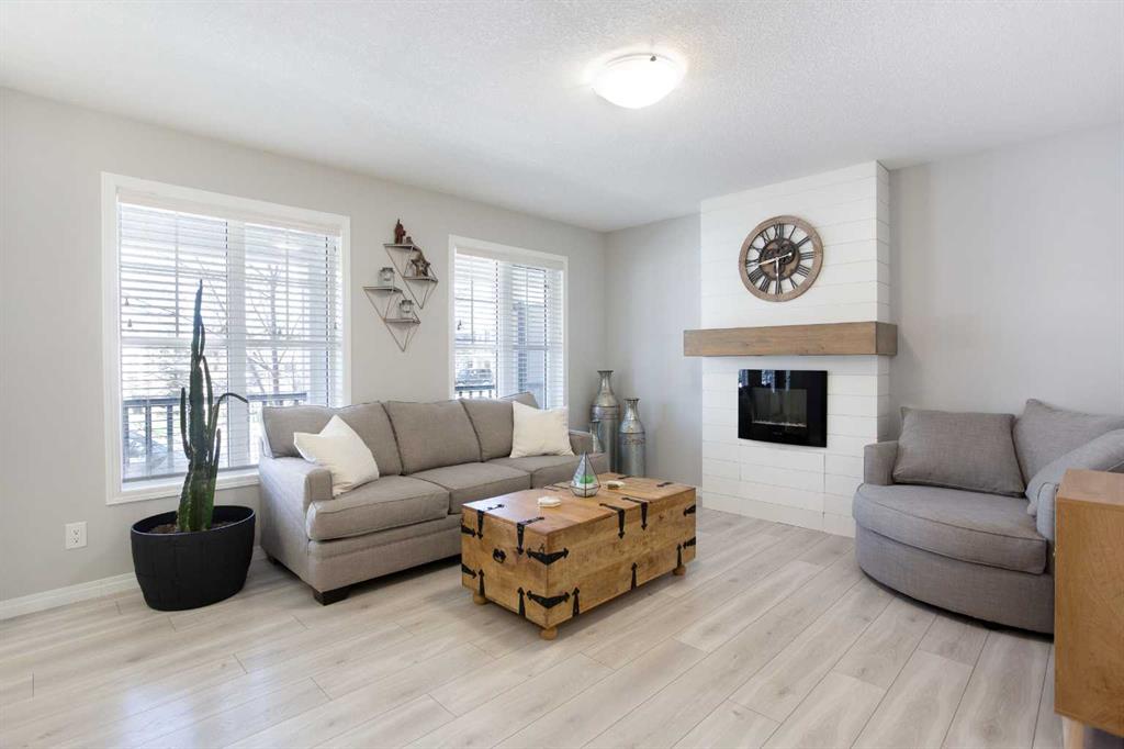 Picture for 239 Windford Crescent SW