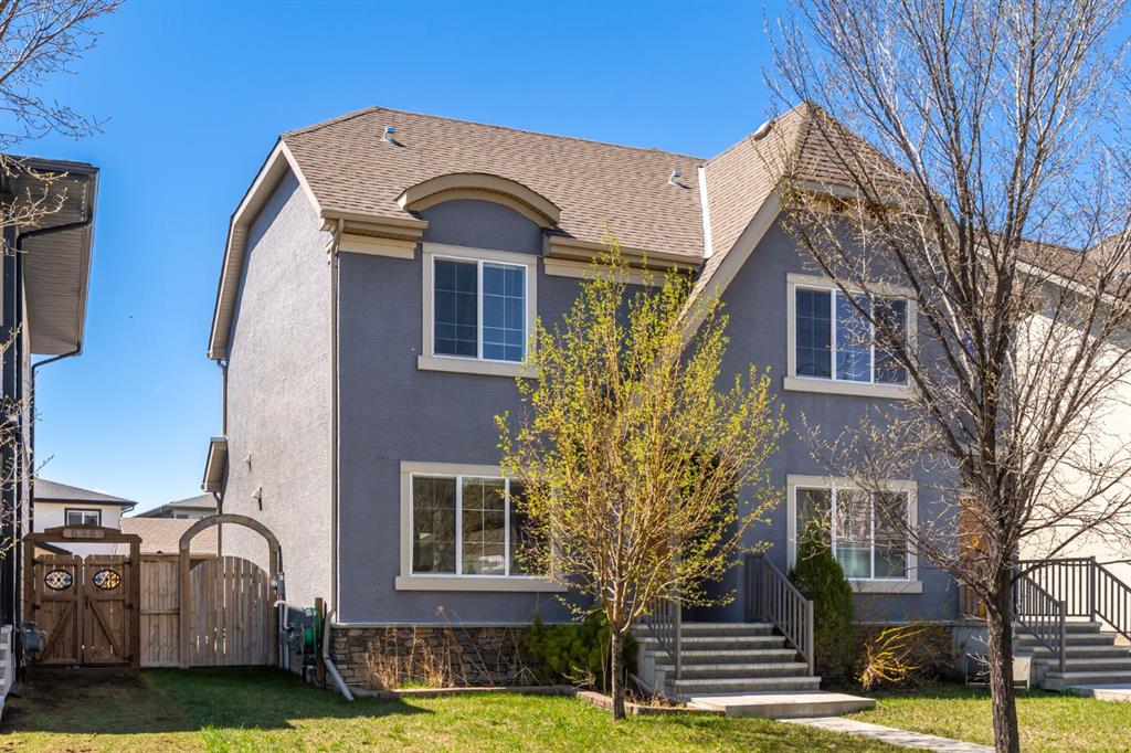 Picture for 648 Mahogany Boulevard SE