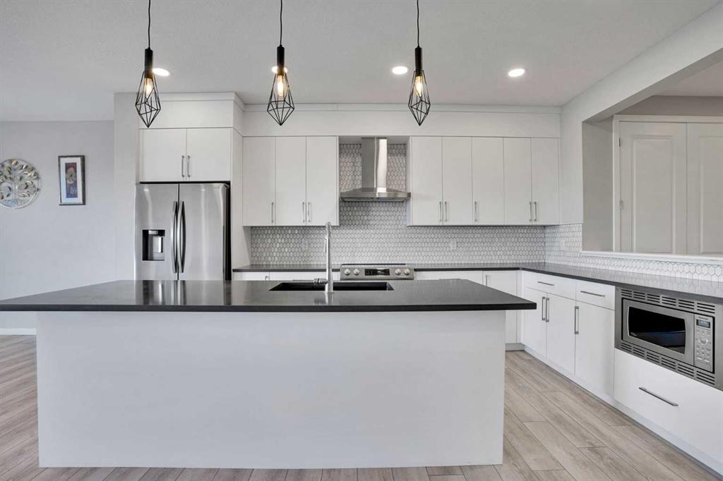 Picture for 179 Lucas Heights NW
