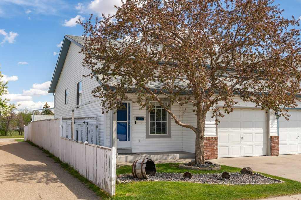 Picture for 202 Willowbrook Close NW