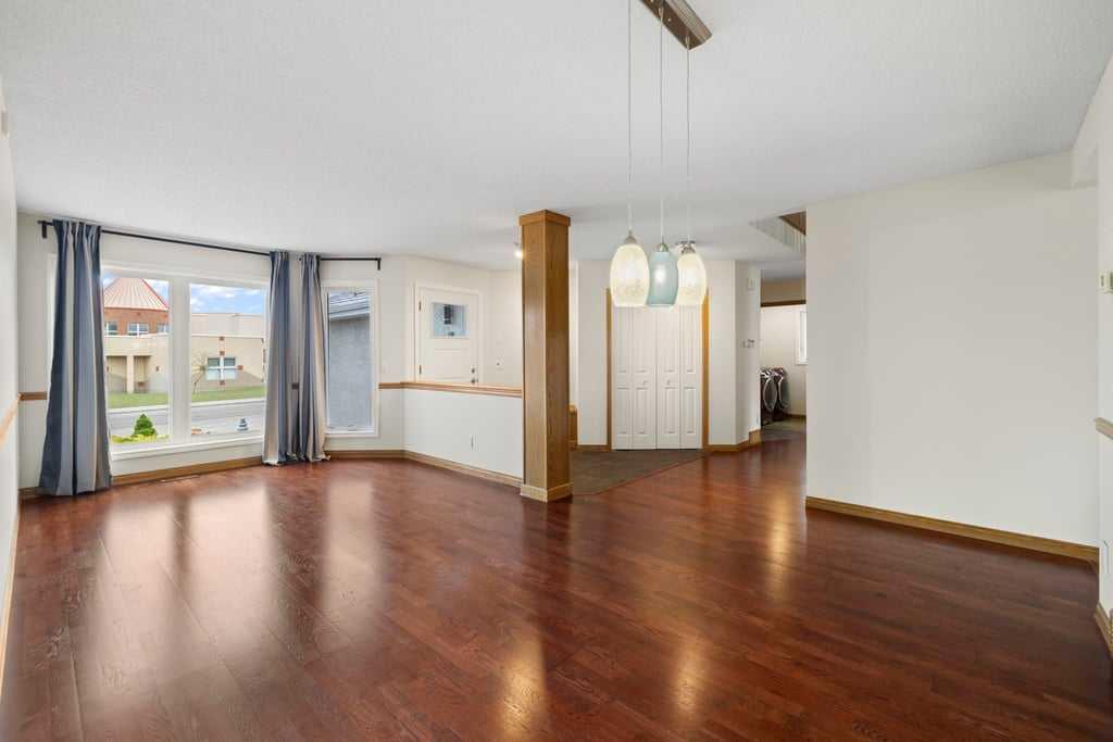 Picture for 439 Douglas Woods Drive SE