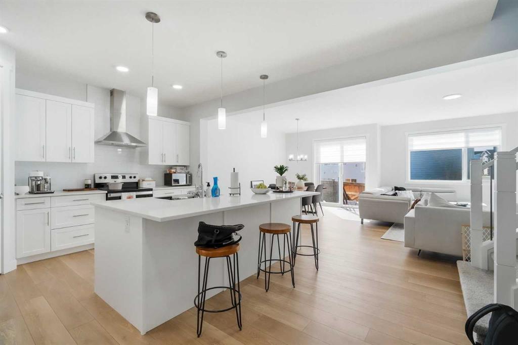 Picture for 107 Versant View SW