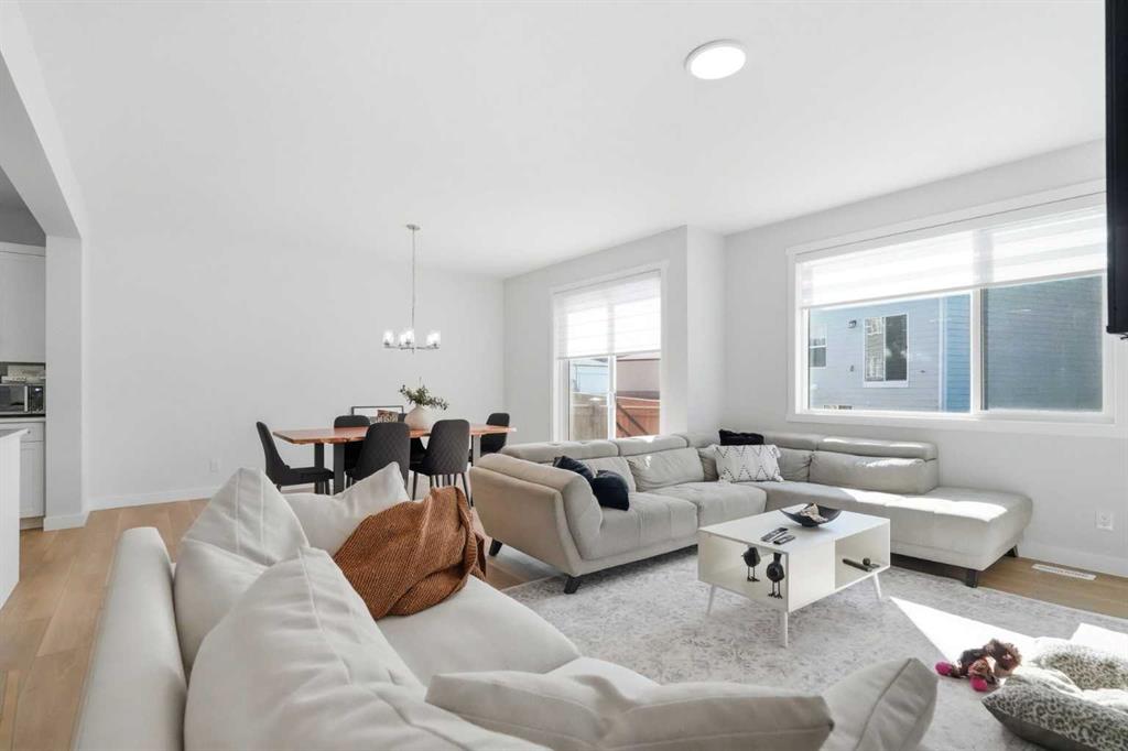 Picture for 107 Versant View SW
