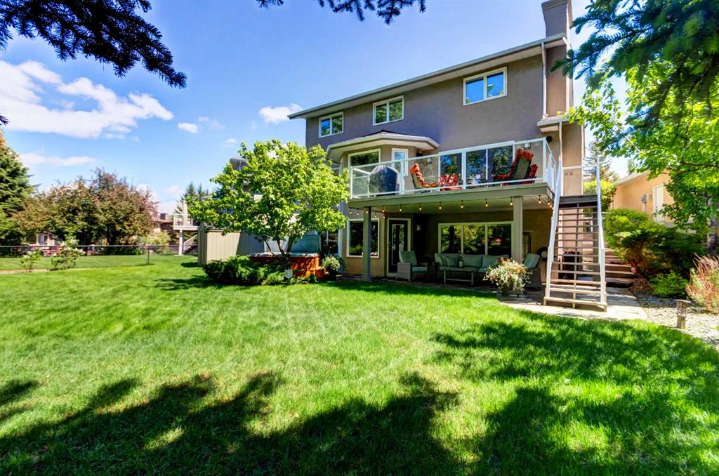 Picture for 174 Mt Robson Close SE