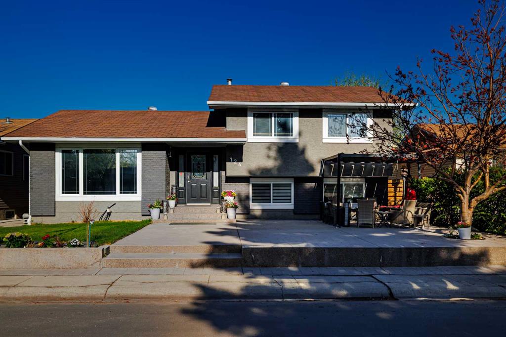Picture for 124 Whiteside Crescent NE