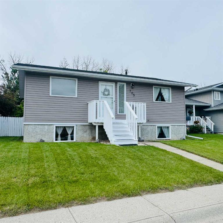 Picture for 705 10 Avenue SE