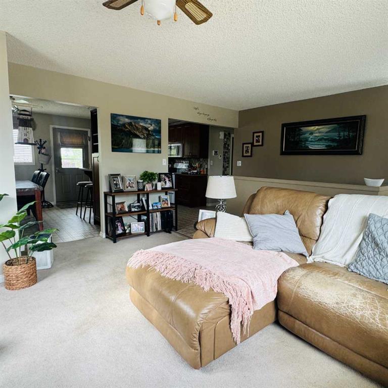 Picture for 705 10 Avenue SE