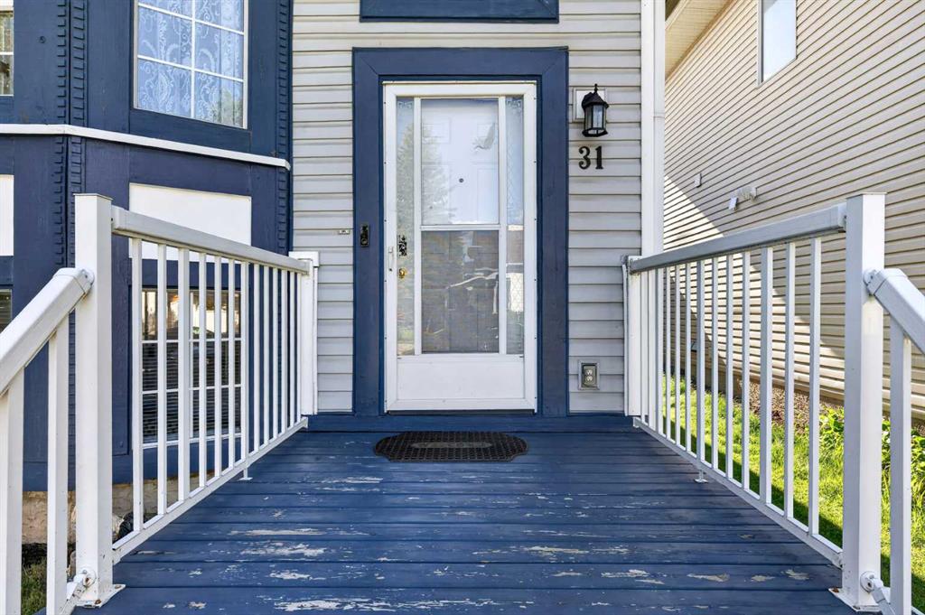 Picture for 31 Martinridge Grove NE