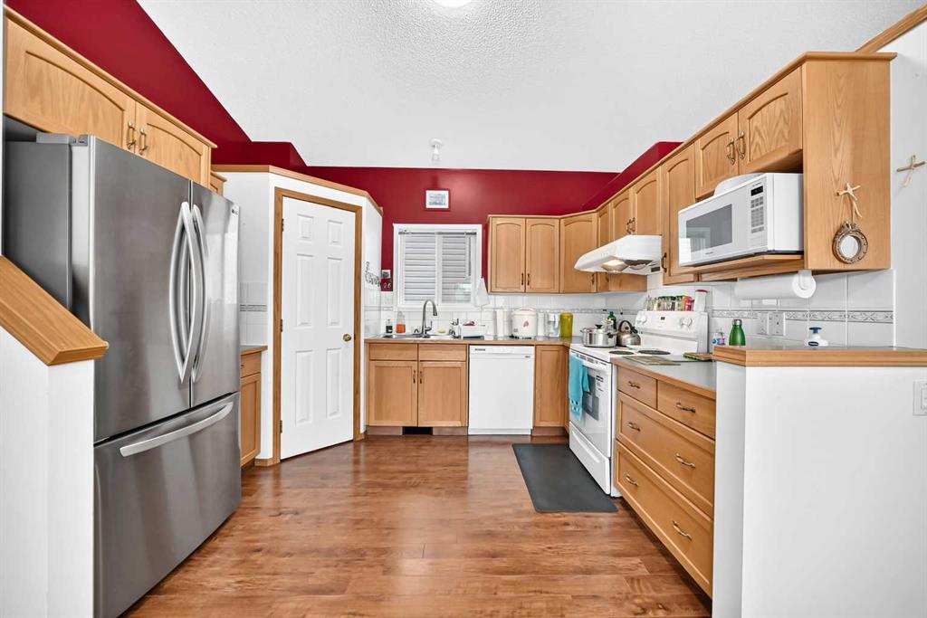 Picture for 98 Country Hills Heights NW