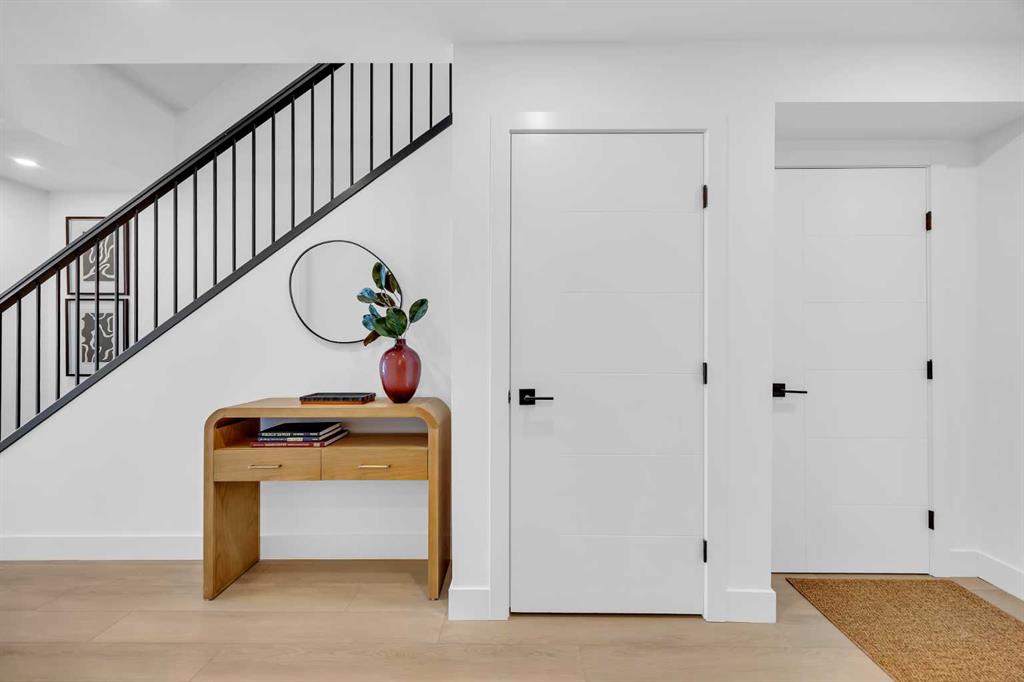 Picture for 133 Greenwich Common NW