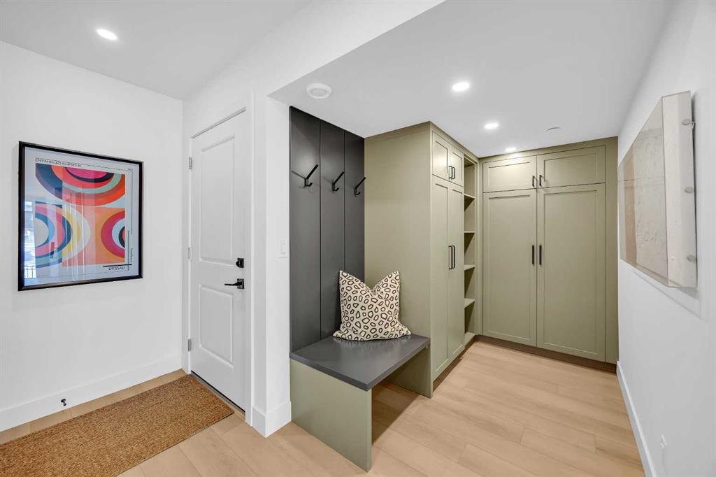 Picture for 133 Greenwich Common NW