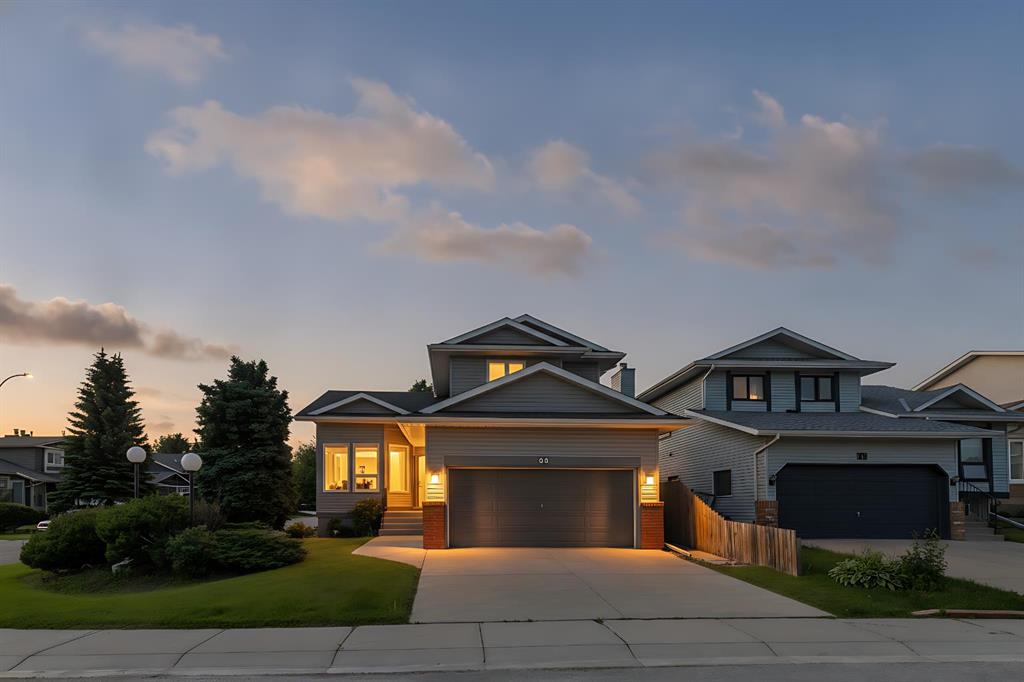 Picture for 83 Sanderling Road NW