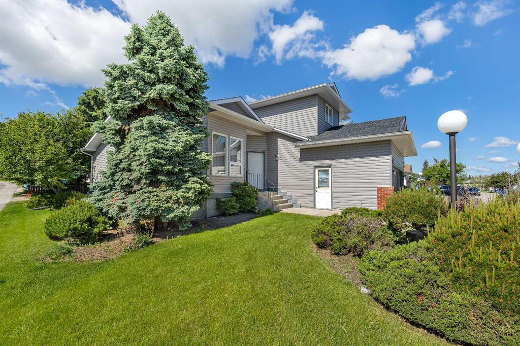 Picture for 83 Sanderling Road NW