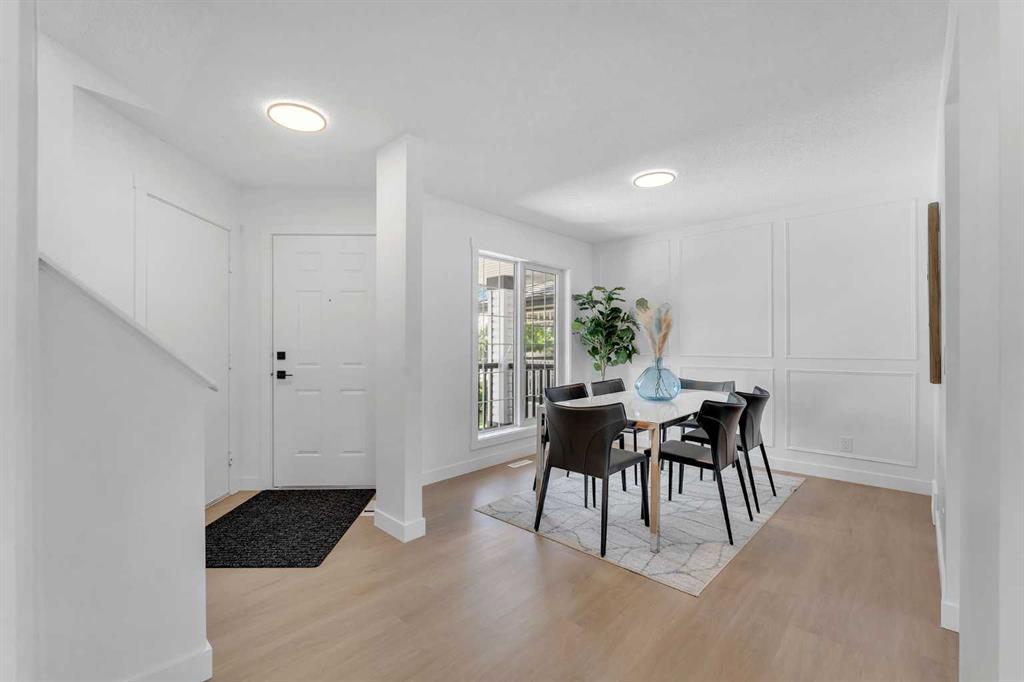 Picture for 29 Douglas Glen Crescent SE
