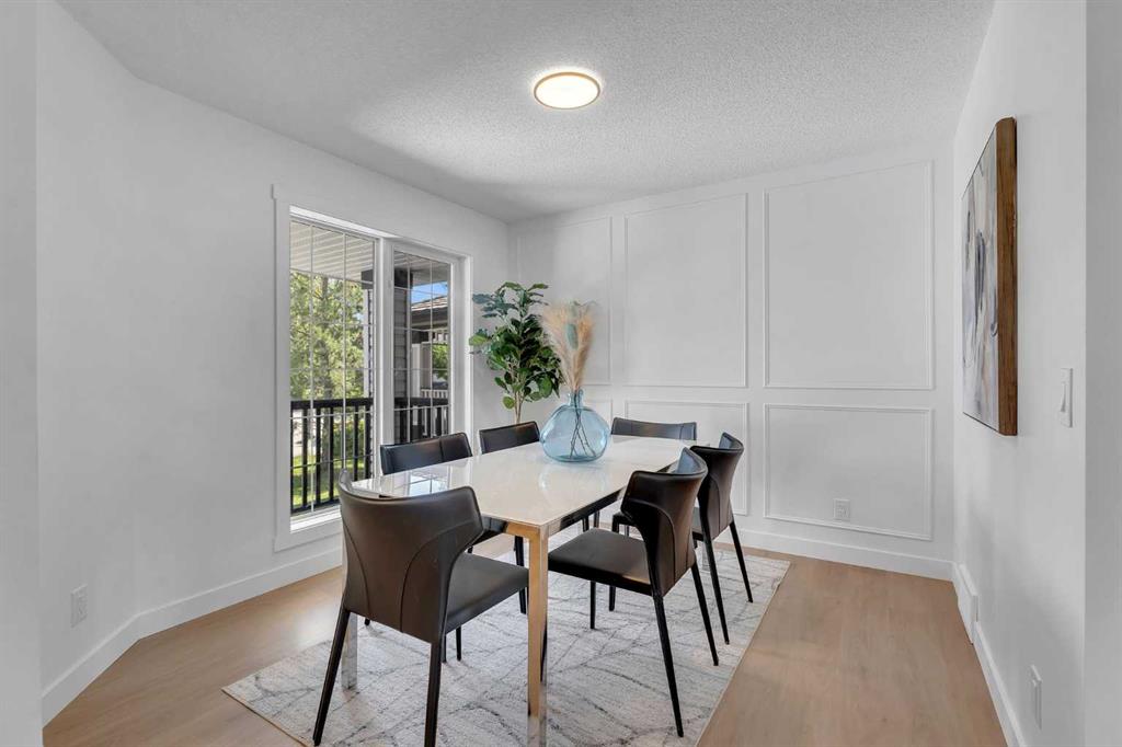Picture for 29 Douglas Glen Crescent SE