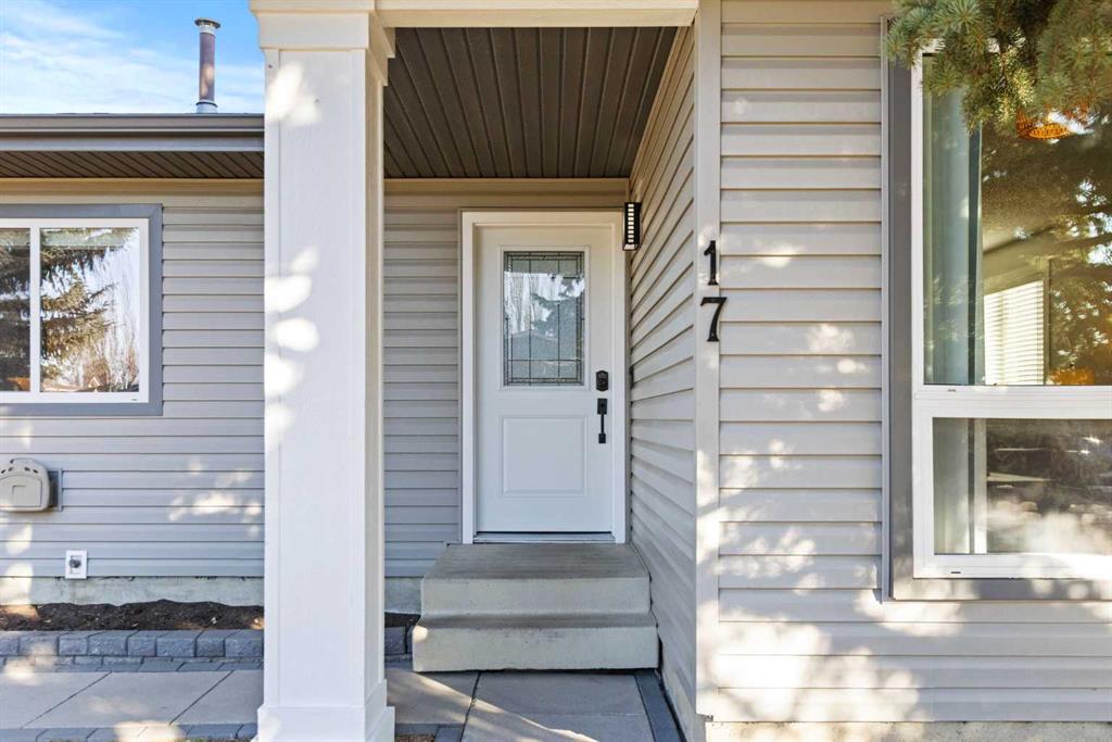 Picture for 17 Welch Crescent 