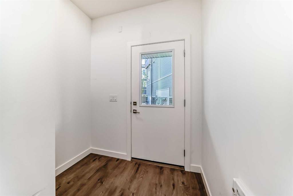 Picture for 605, 335 Creekside Boulevard SW