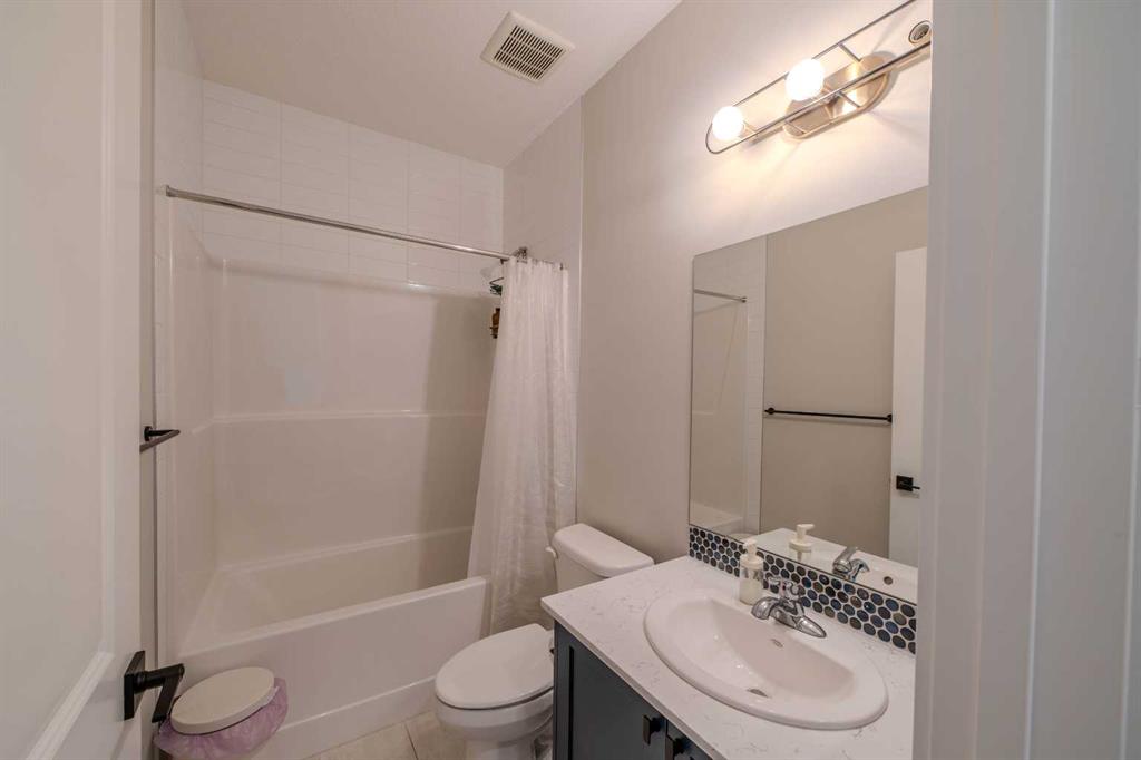 Picture for 643 Cornerstone Drive NE https://www.cirrealty.ca/reb/creb/80/A2266680_19.jpg