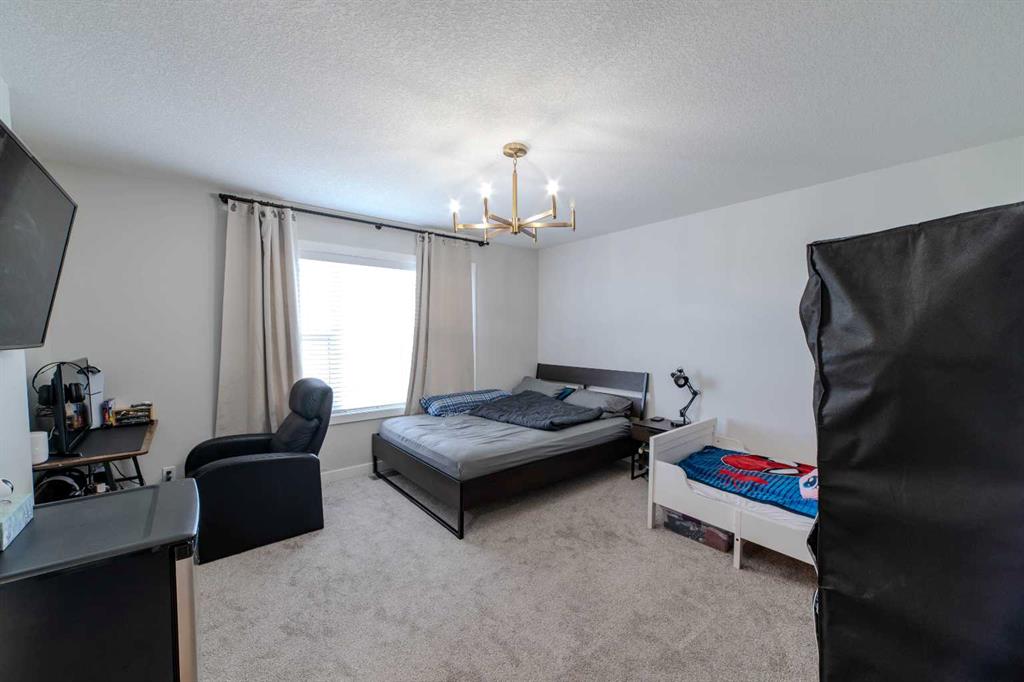 Picture for 643 Cornerstone Drive NE https://www.cirrealty.ca/reb/creb/80/A2266680_23.jpg