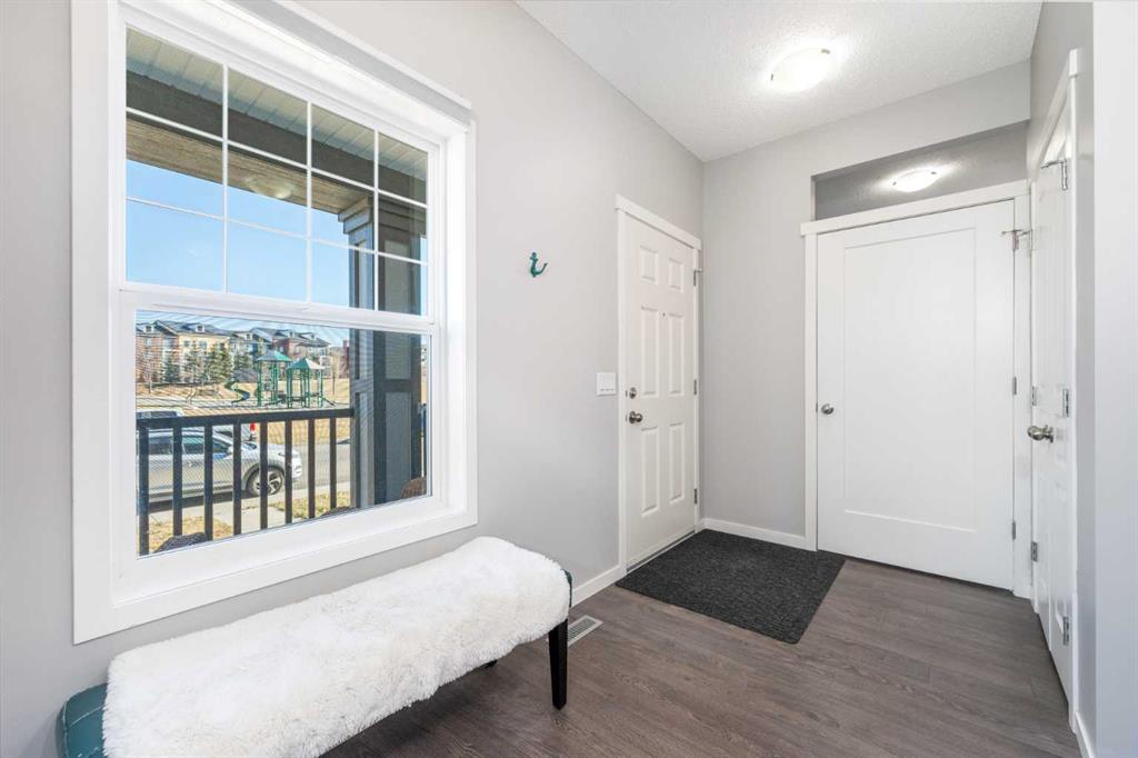 Picture for 64 Copperpond Park SE