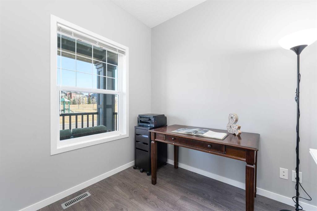 Picture for 64 Copperpond Park SE