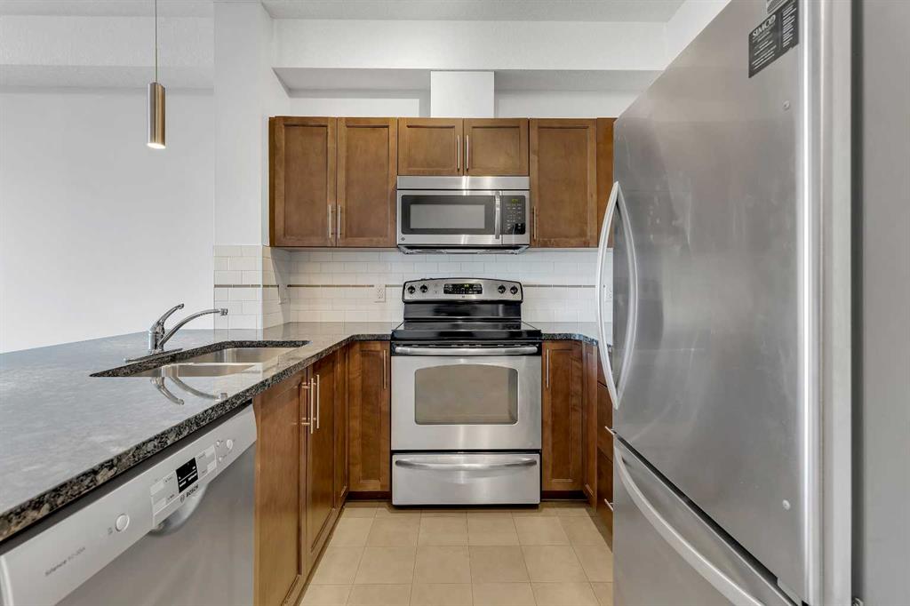 Picture for 2416, 604 East Lake Boulevard 