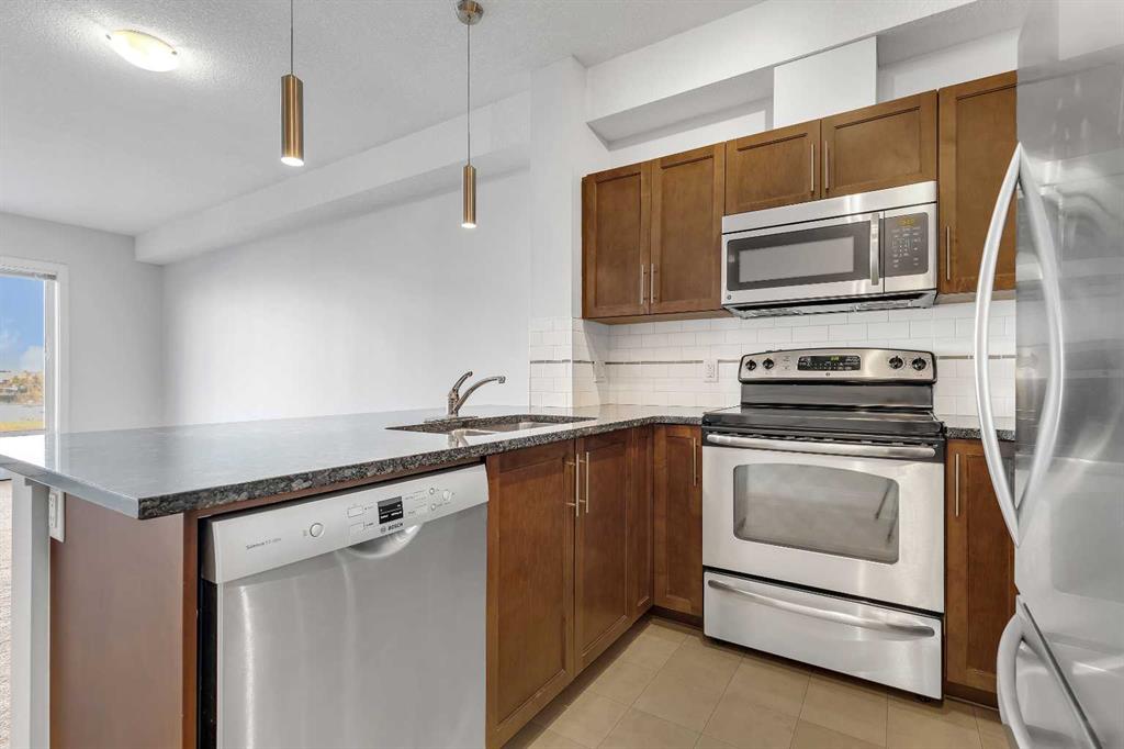 Picture for 2416, 604 East Lake Boulevard 