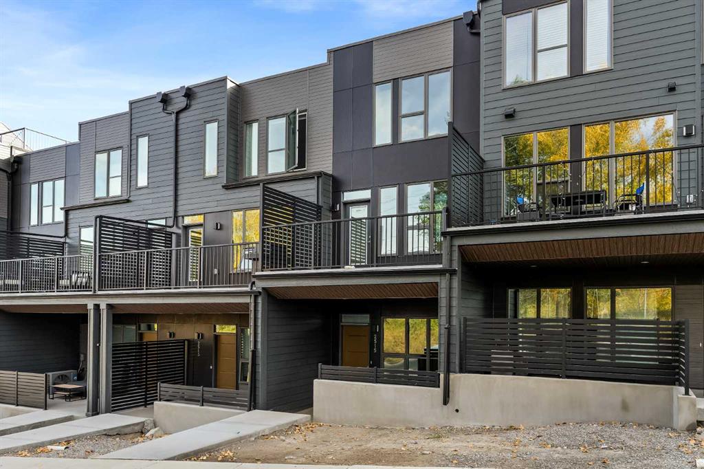 Picture for 2515 Sovereign Crescent SW