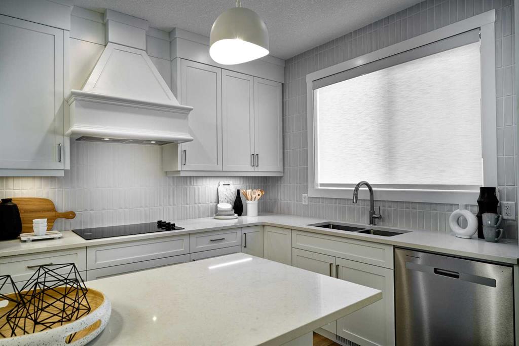 Picture for 15353 1 Street NW