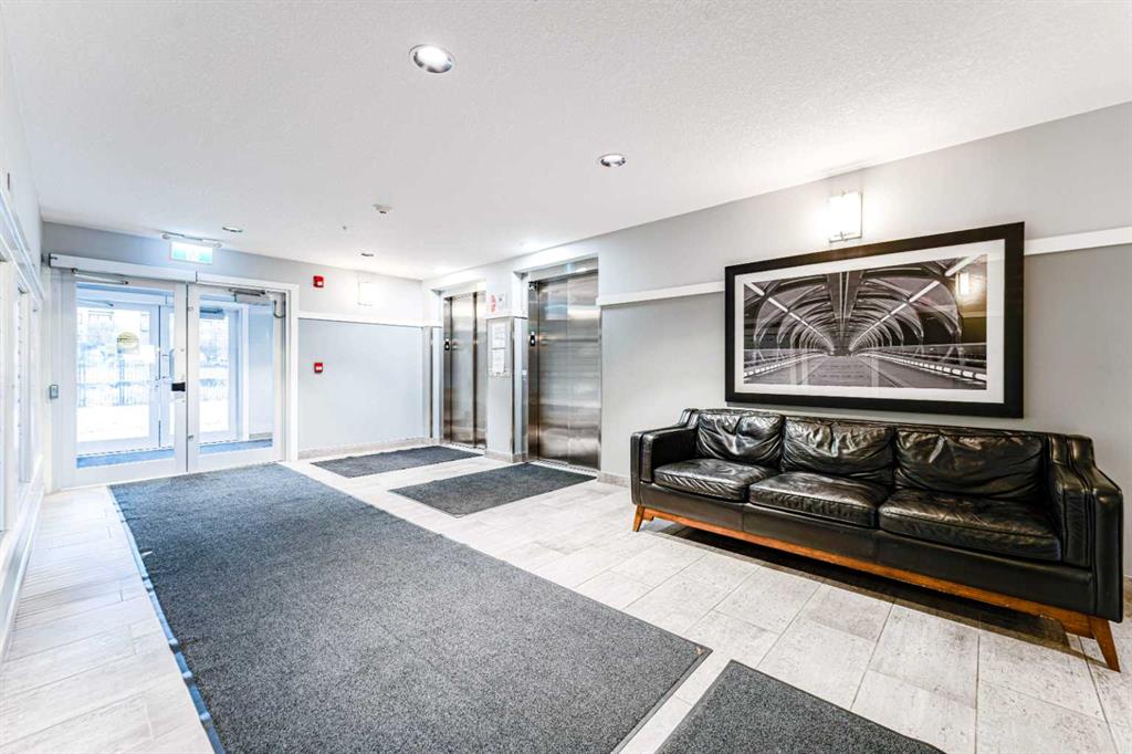 Picture for 120, 20 Seton Park SE