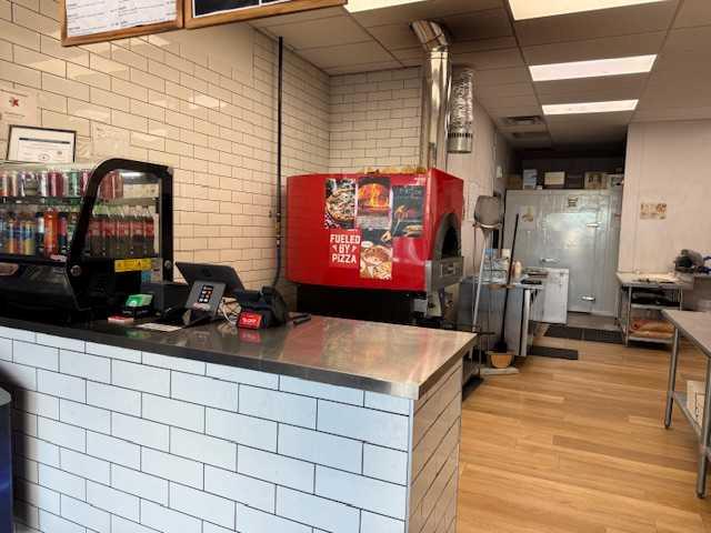 Picture for 118, 30 Crestridge Common SW