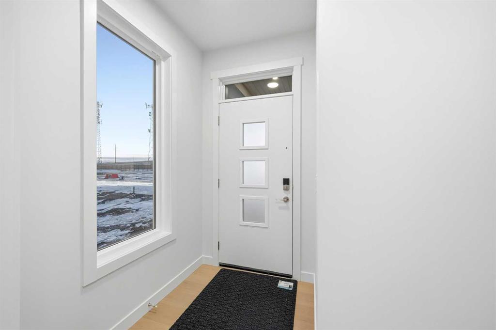 Picture for 96 Homestead Gardens NE