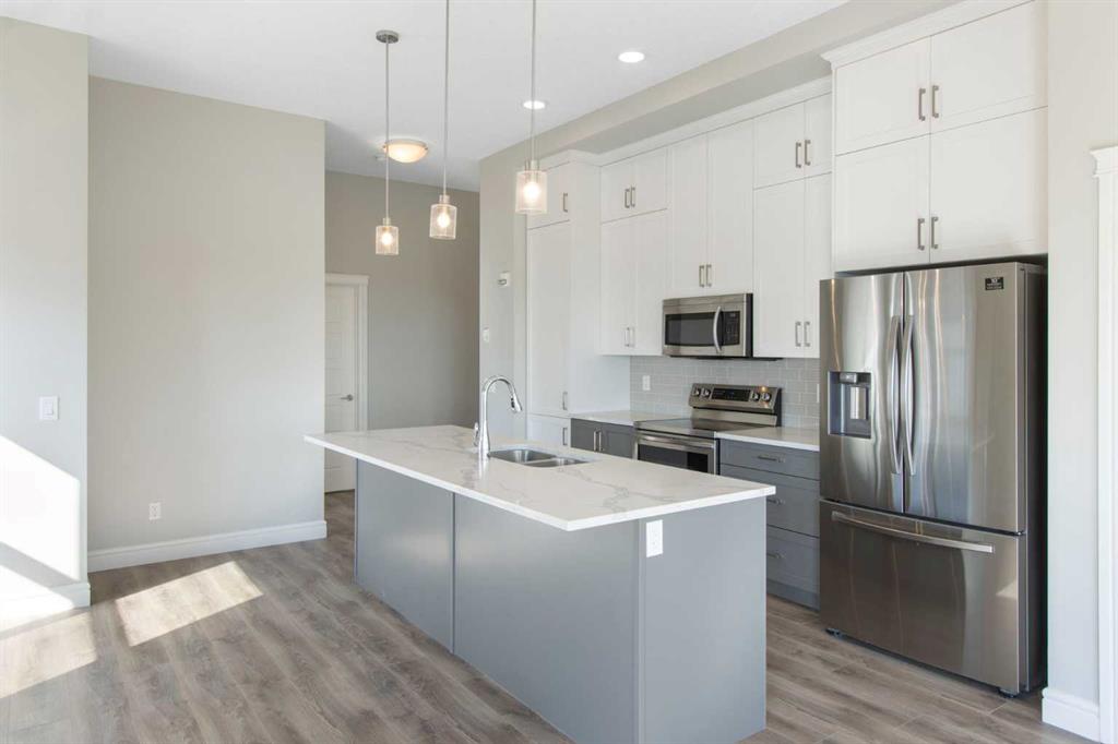 Picture for 405, 19661 40 Street SE