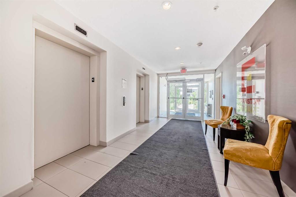 Picture for 417, 2300 Evanston Square NW