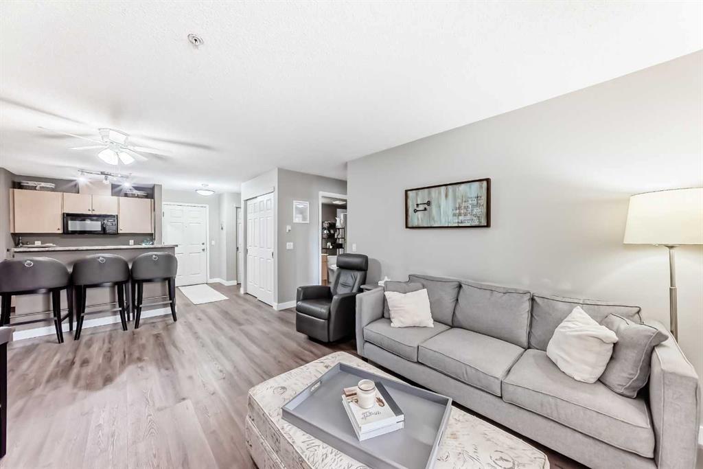 Picture for 205, 1811 34 Avenue SW